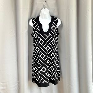 NWT White House/Black Market black & white sleeveless patterned tunic